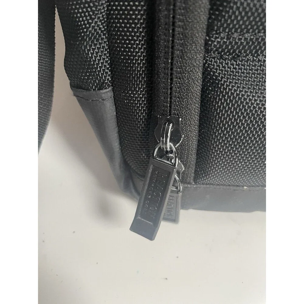 Kenneth Cole Messenger Bag Brief Case For Work School Laptop Black